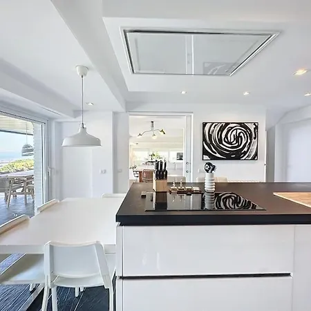 Casanova, Casa Con Vista Panoramica A Barcelona Villa